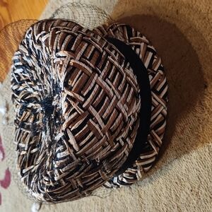 Vintage 60s union made straw hat with mesh overlay black gold EUC
